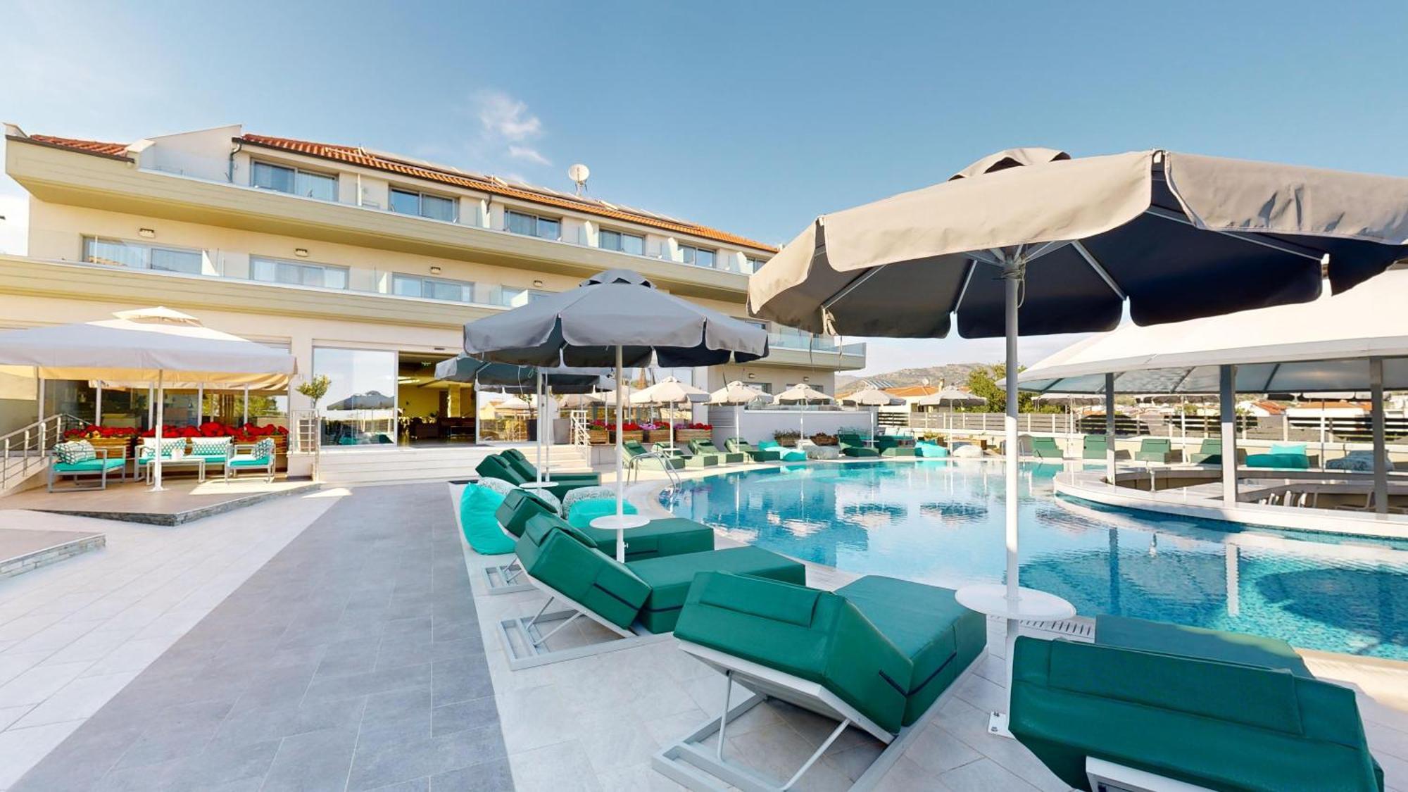 The Dome Luxury Hotel Лименария Екстериор снимка