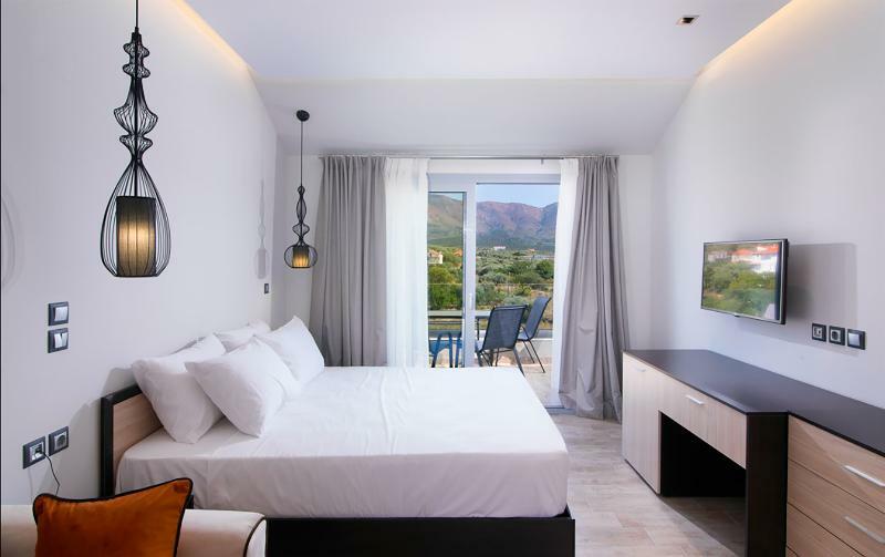 The Dome Luxury Hotel Лименария Екстериор снимка